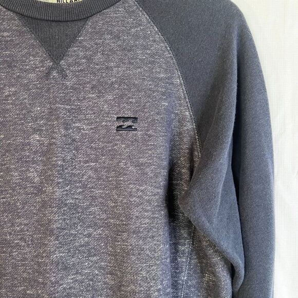 Billabong Crewneck Pullover Two Tone Sweater Front Pockets Mens Size Medium - Picture 7 of 10